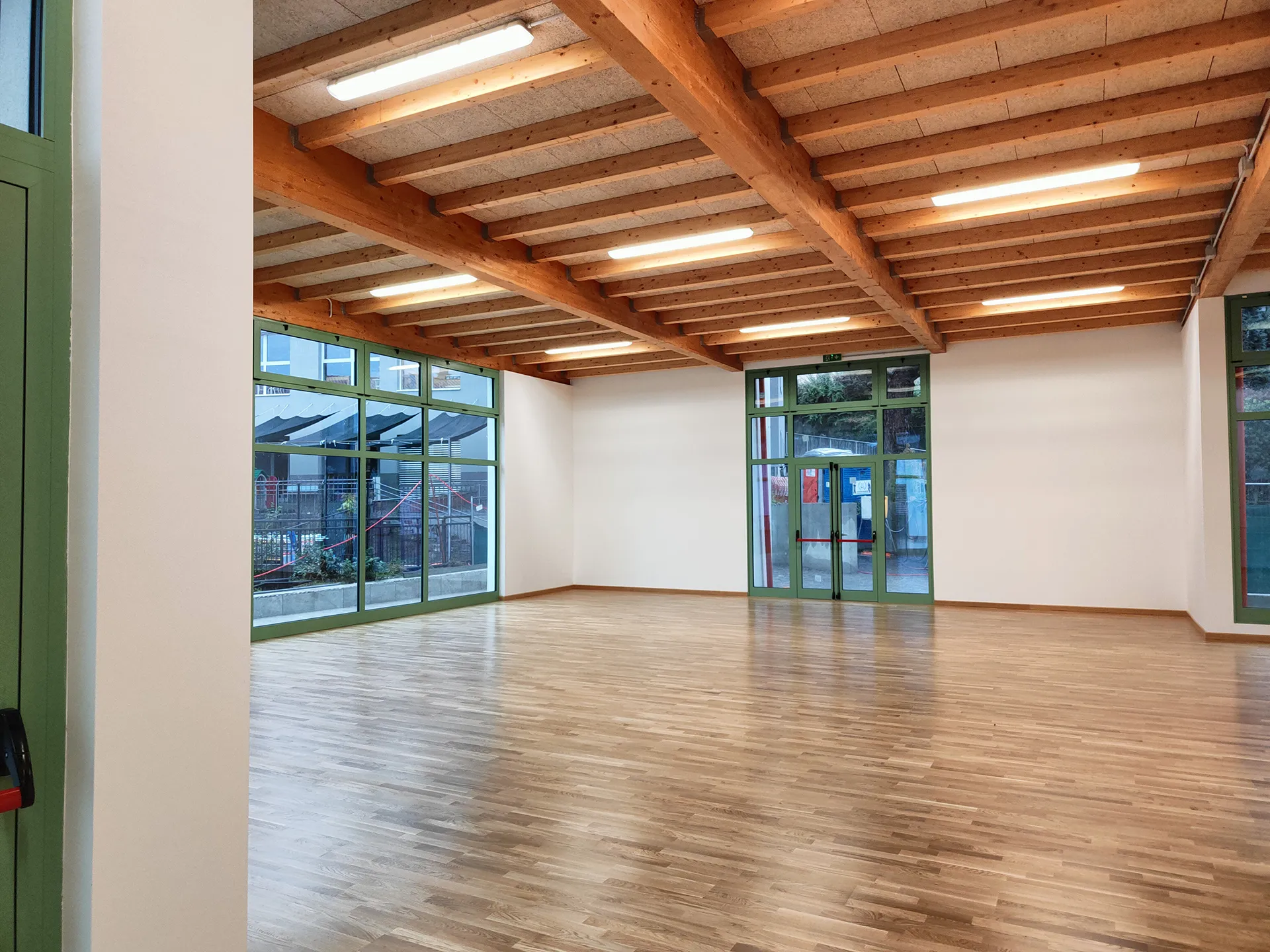acoustic-insulation-for-changing-rooms